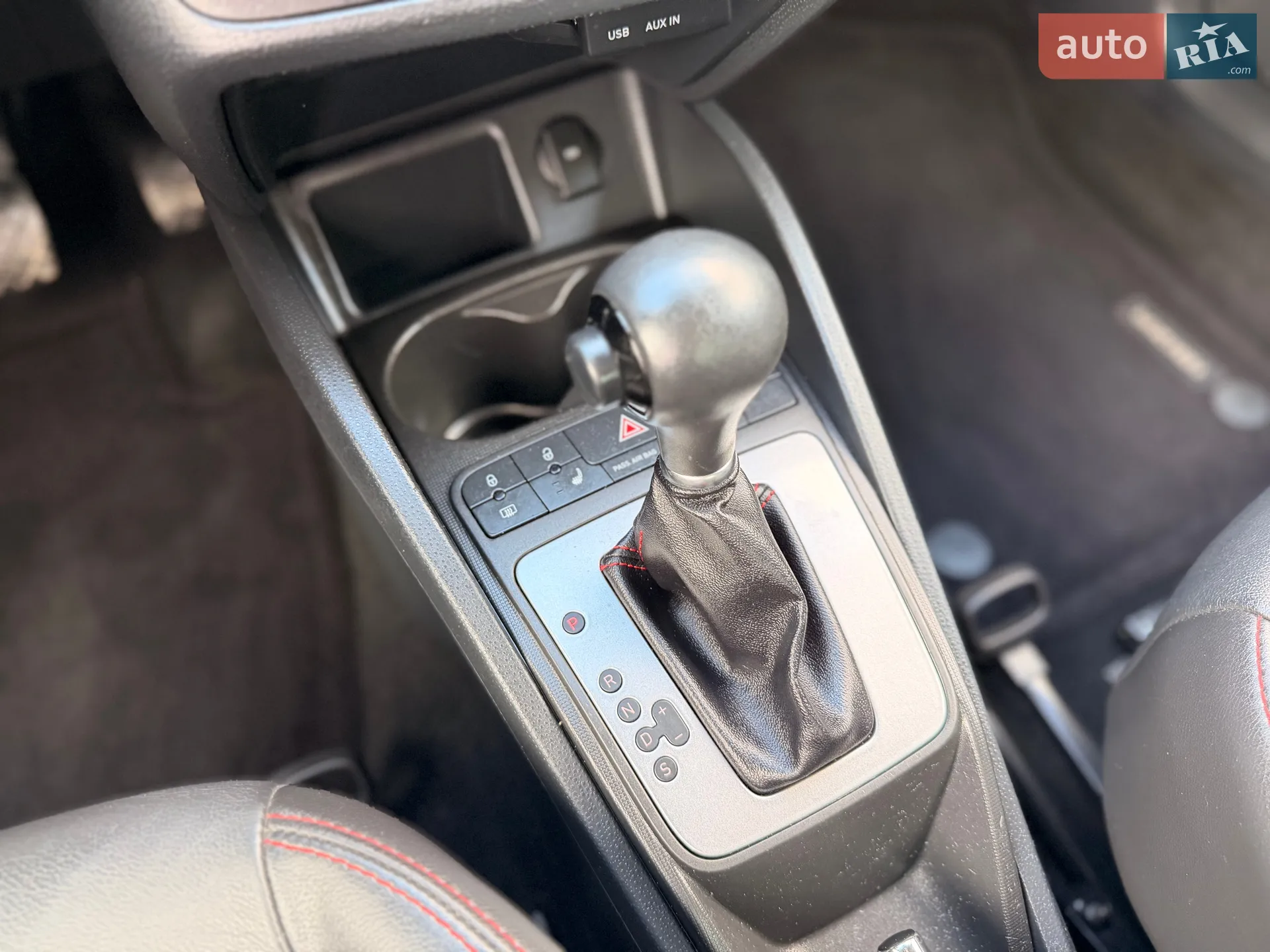 2012 SEAT Ibiza - мініатюра 24