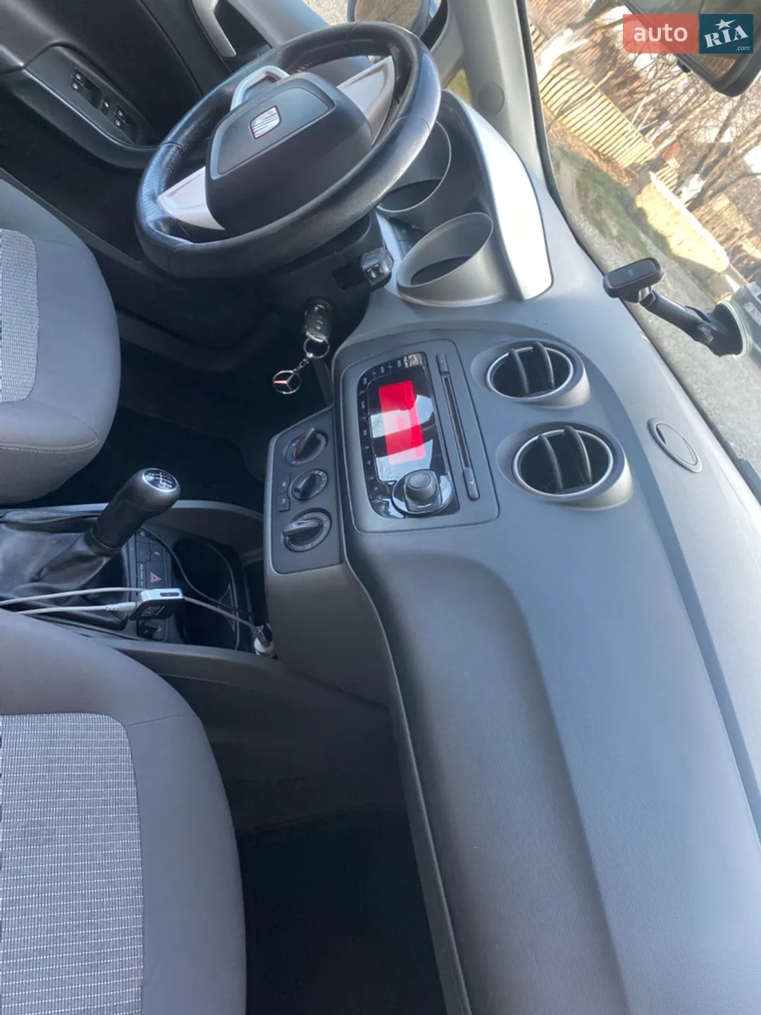 2011 SEAT Ibiza - мініатюра 6