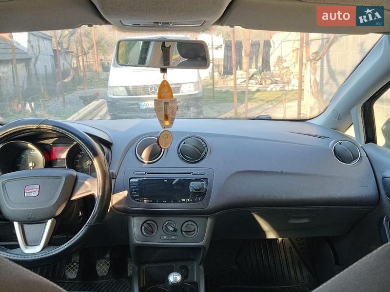 Універсал SEAT Ibiza 2011 в Ужгороді