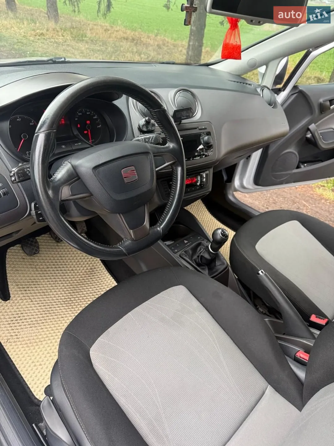 2012 SEAT Ibiza - мініатюра 22
