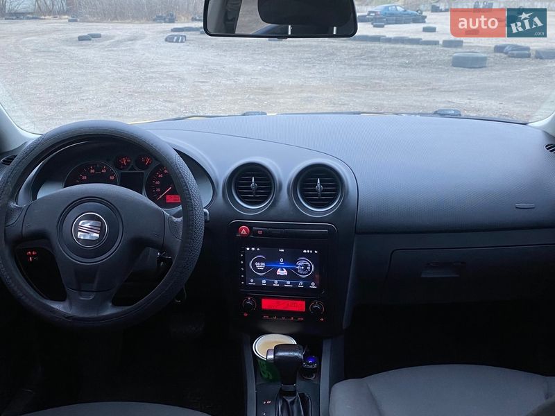 Хэтчбек SEAT Ibiza 2008 в Киеве фото 11 Хэтчбек SEAT Ibiza 2008 в Киеве