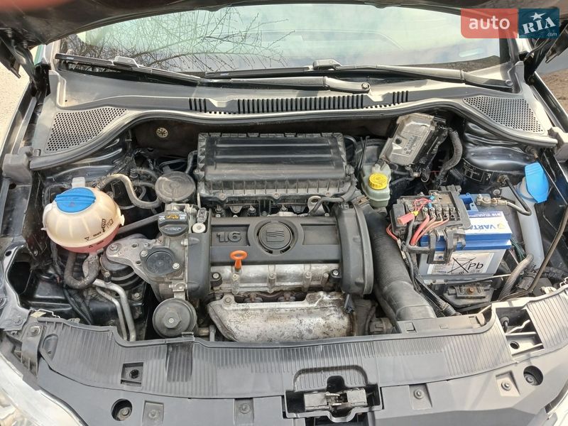 Хетчбек SEAT Ibiza 2008 в Вінниці