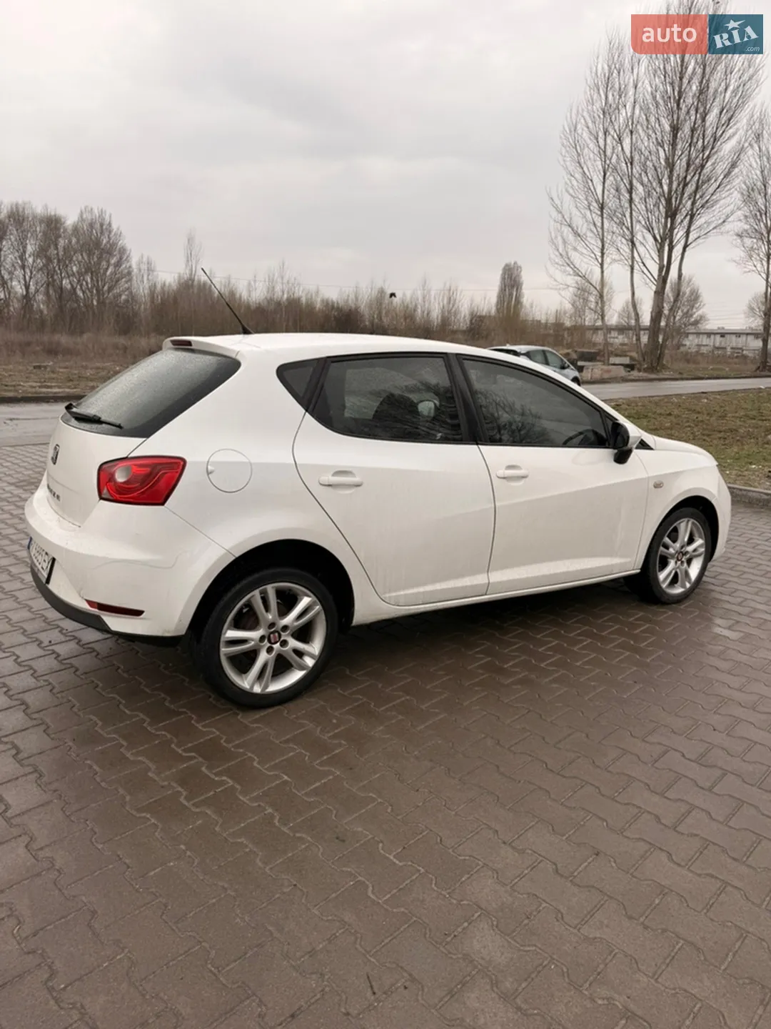 2013 SEAT Ibiza - мініатюра 8