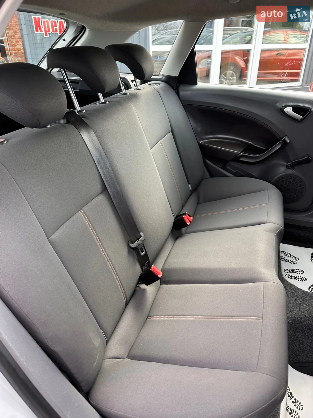 2011 SEAT Ibiza - мініатюра 19