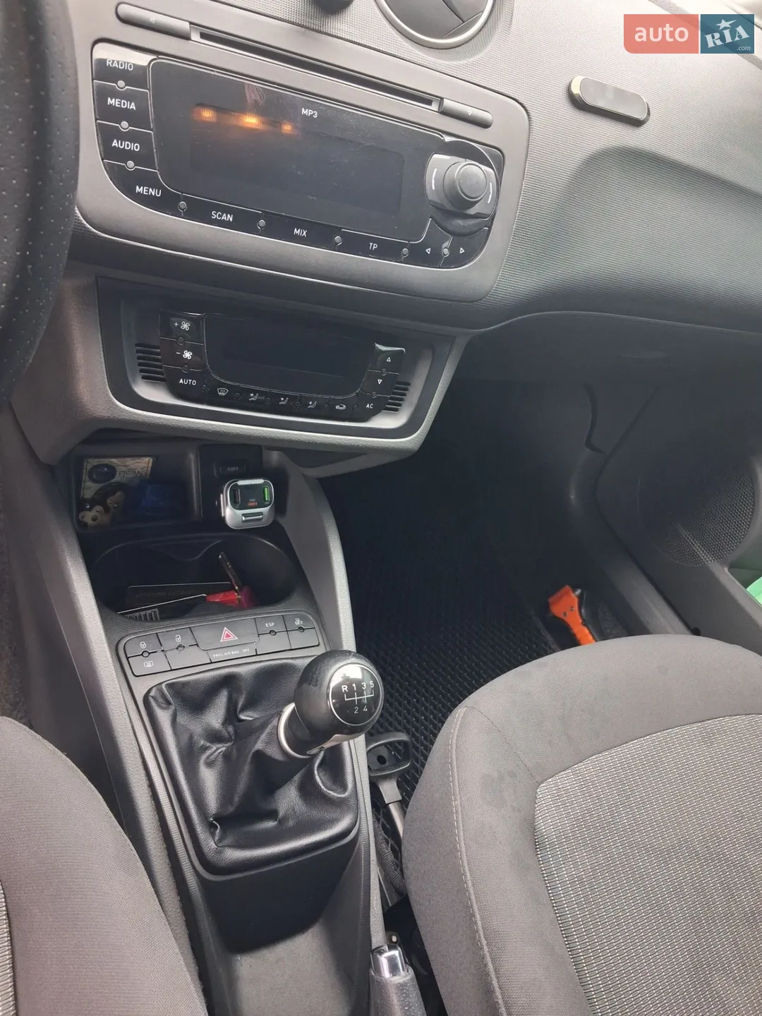 2011 SEAT Ibiza - мініатюра 17