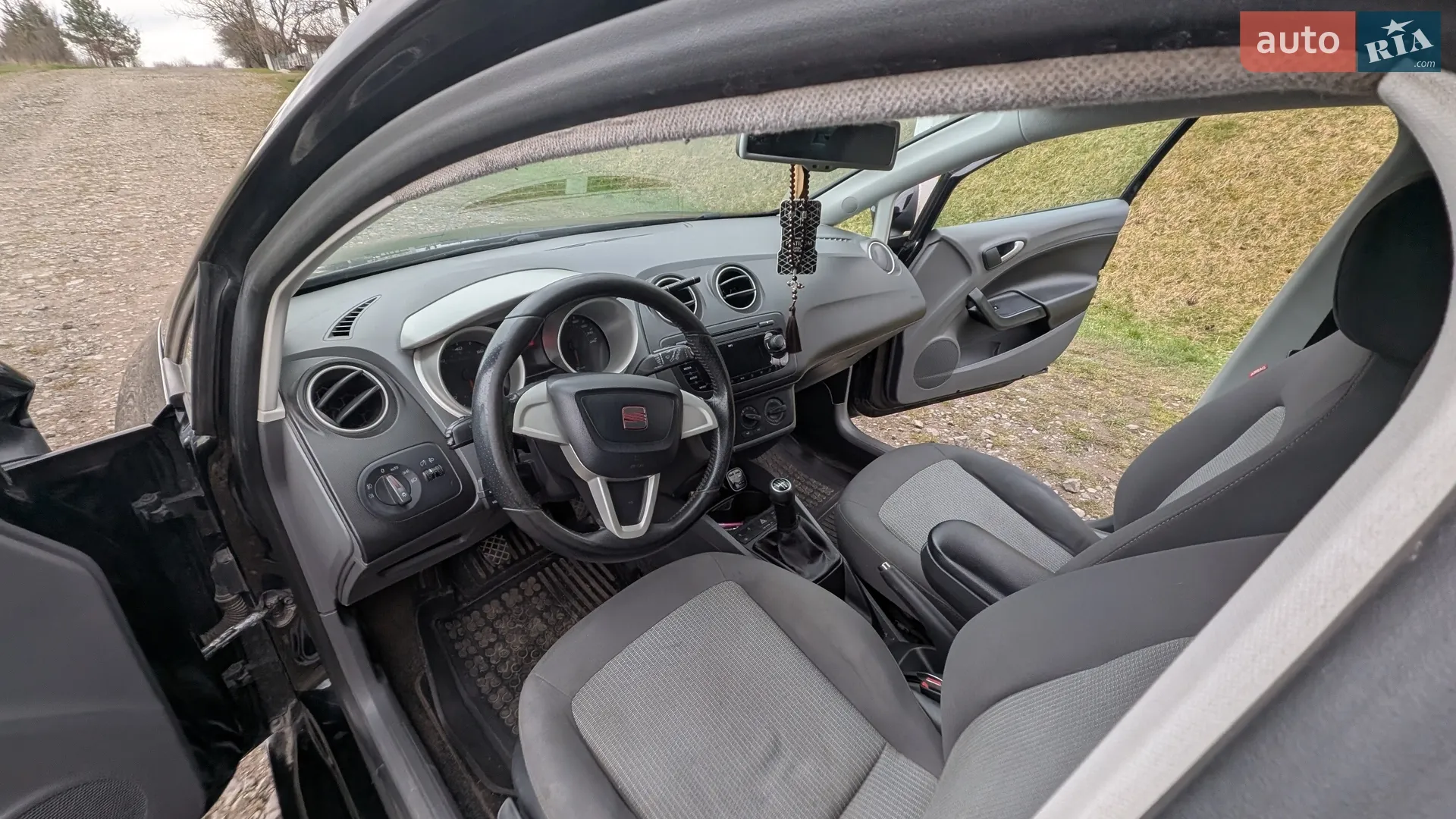 2011 SEAT Ibiza - мініатюра 5