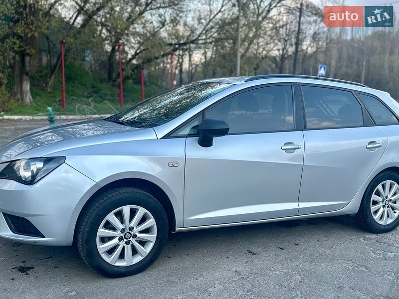 Хетчбек SEAT Ibiza 2013 в Києві