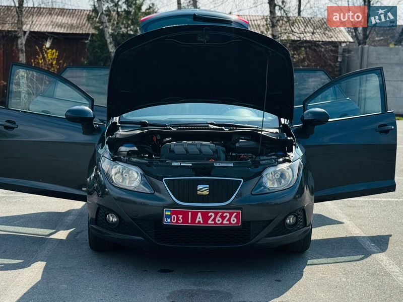 Универсал SEAT Ibiza 2011 в Здолбунове фото 41 Универсал SEAT Ibiza 2011 в Здолбунове