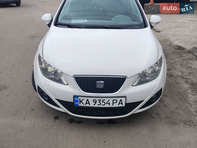 Универсал SEAT Ibiza 2011 в Киеве