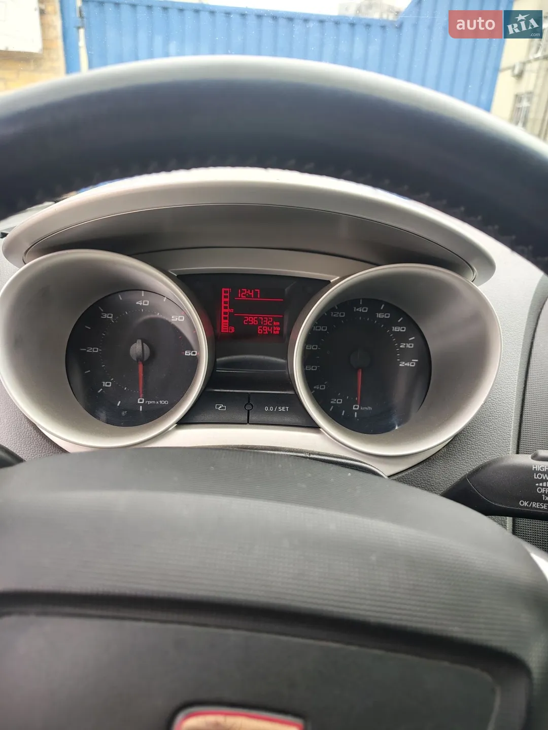 2011 SEAT Ibiza - мініатюра 12