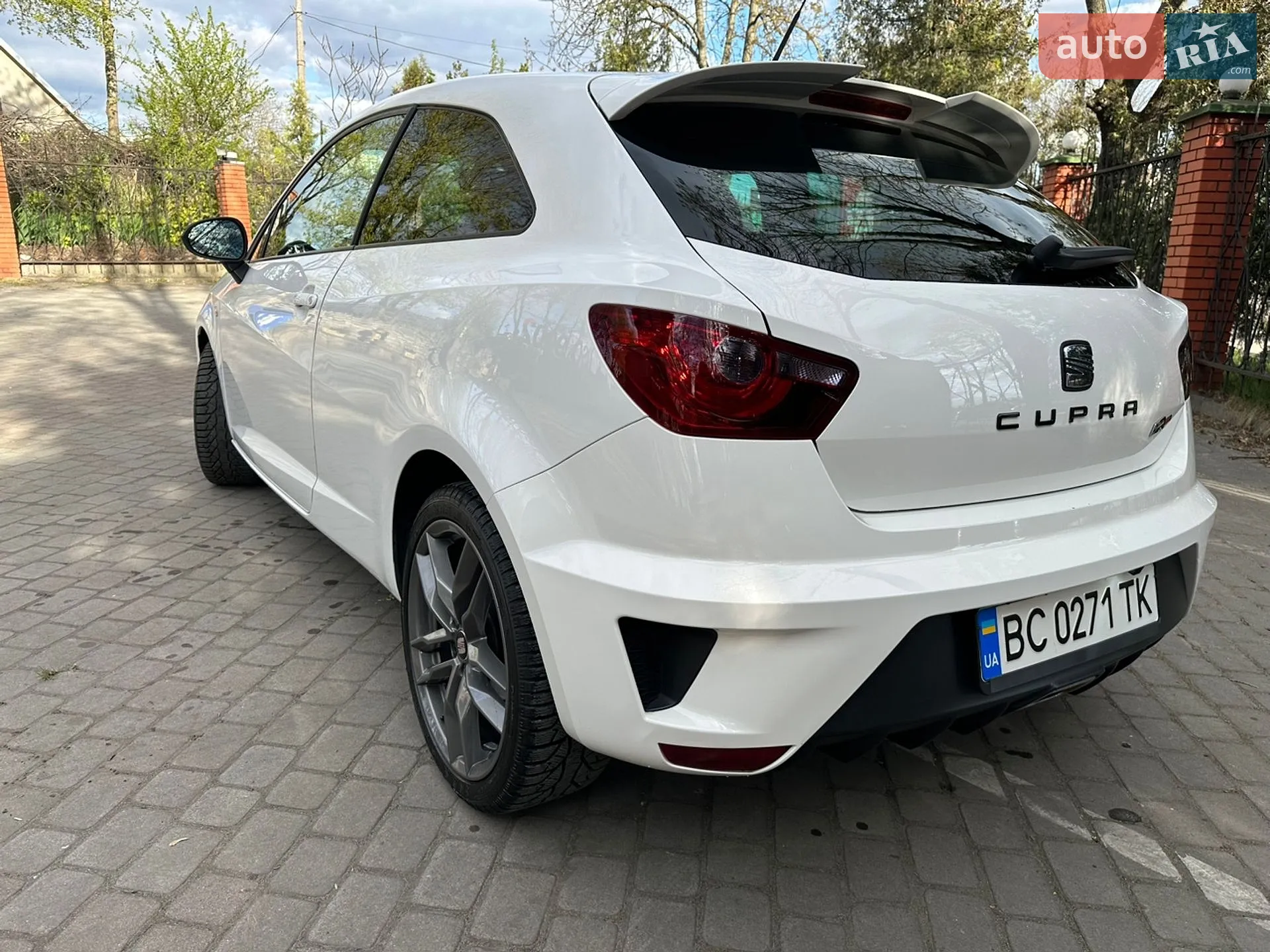 2011 SEAT Ibiza - мініатюра 4