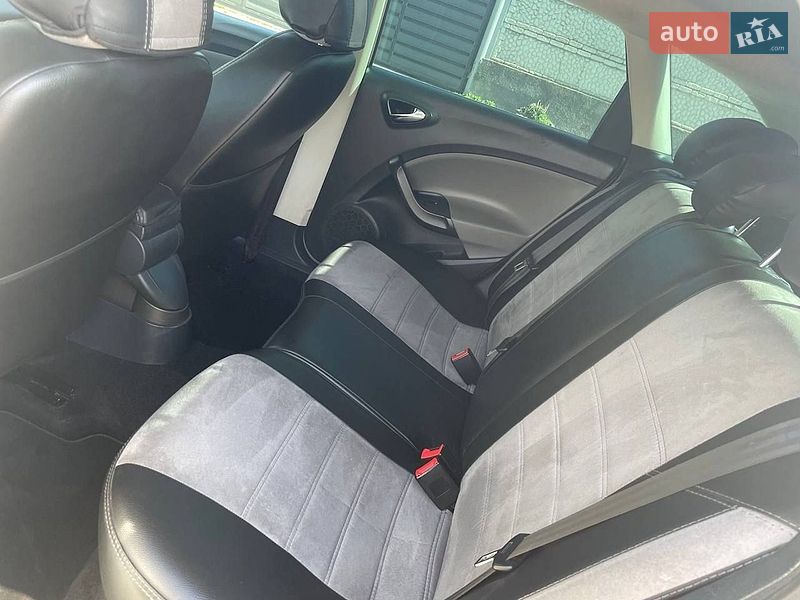 Универсал SEAT Ibiza 2012 в Дубно фото 28 Универсал SEAT Ibiza 2012 в Дубно