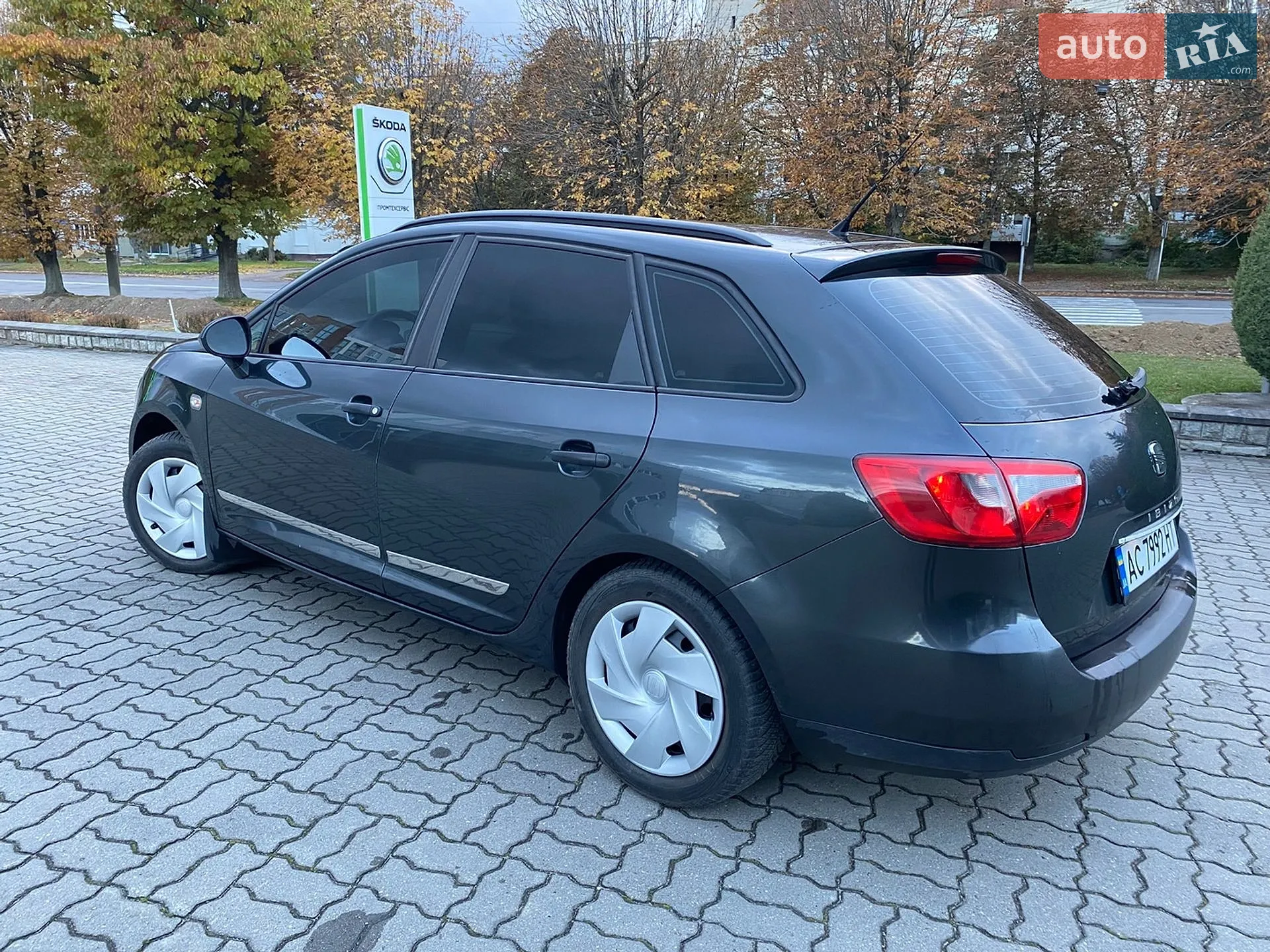 2011 SEAT Ibiza - мініатюра 8
