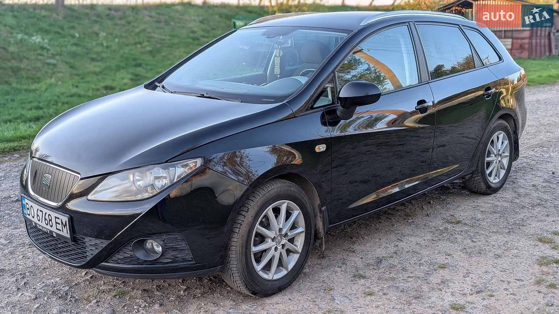 2011 SEAT Ibiza - мініатюра 10