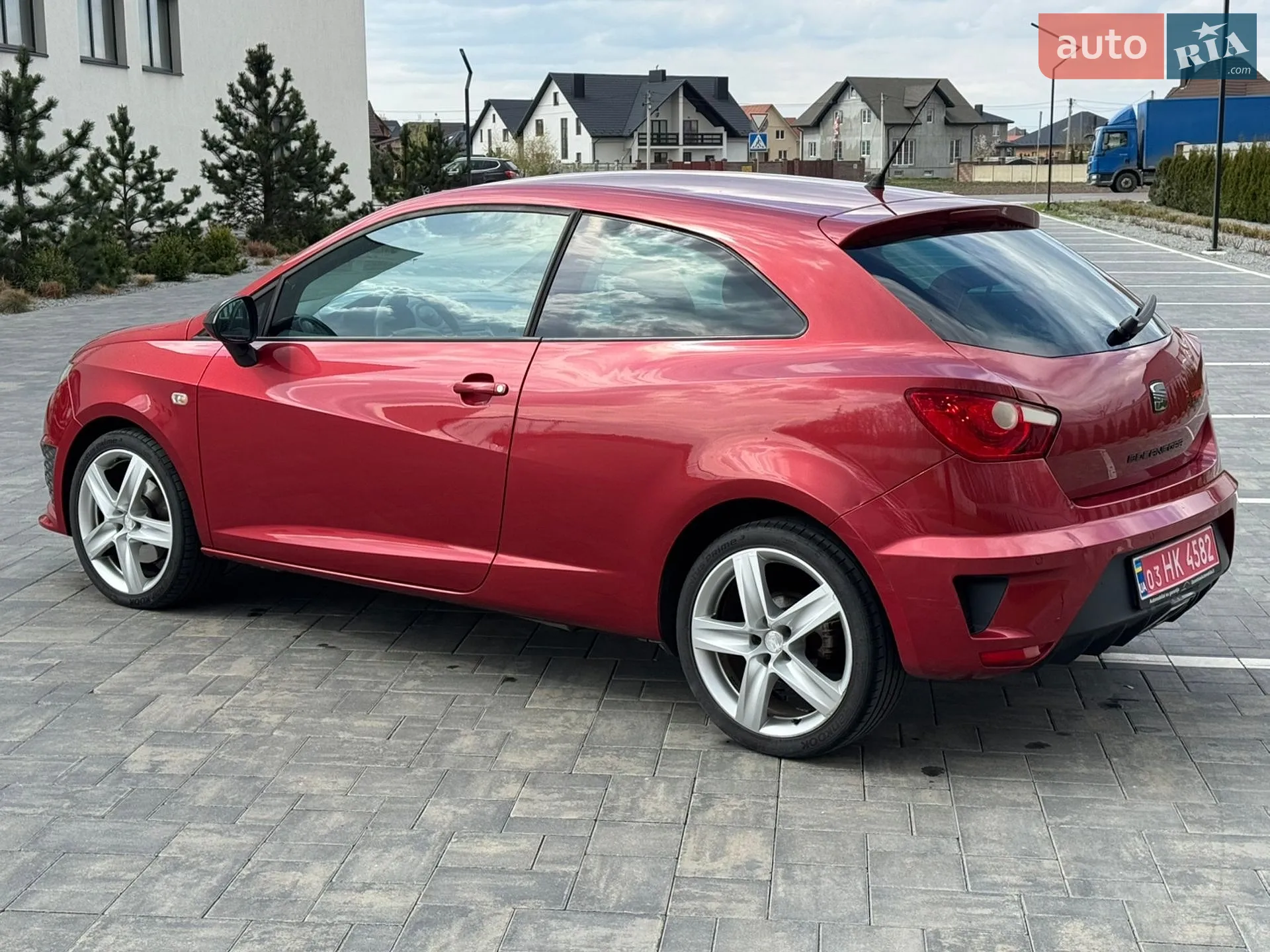 2011 SEAT Ibiza - мініатюра 8
