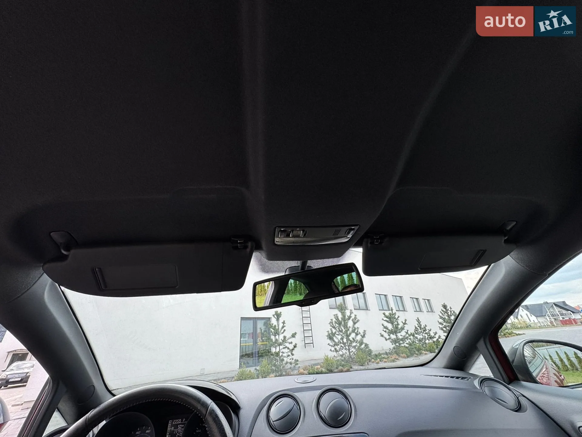 2011 SEAT Ibiza - мініатюра 29
