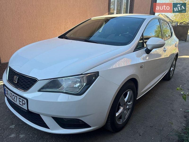 Хэтчбек SEAT Ibiza 2013 в Кропивницком