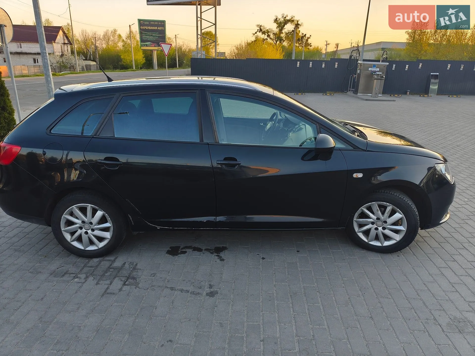 2012 SEAT Ibiza - мініатюра 2