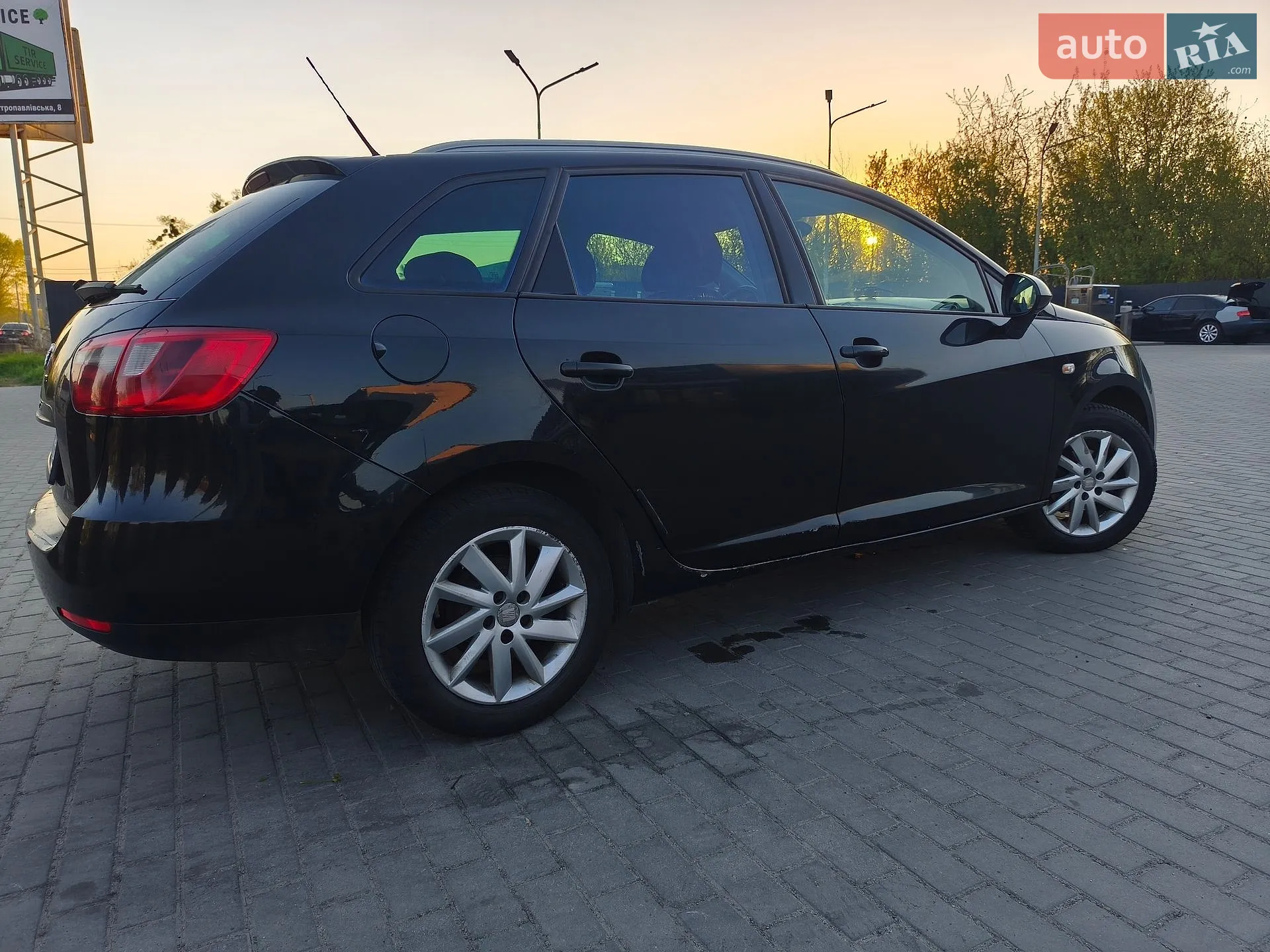 2012 SEAT Ibiza - мініатюра 4