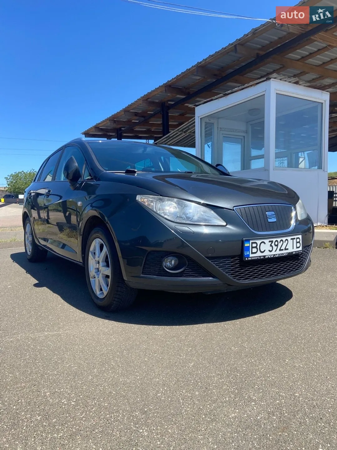 2011 SEAT Ibiza - мініатюра 2