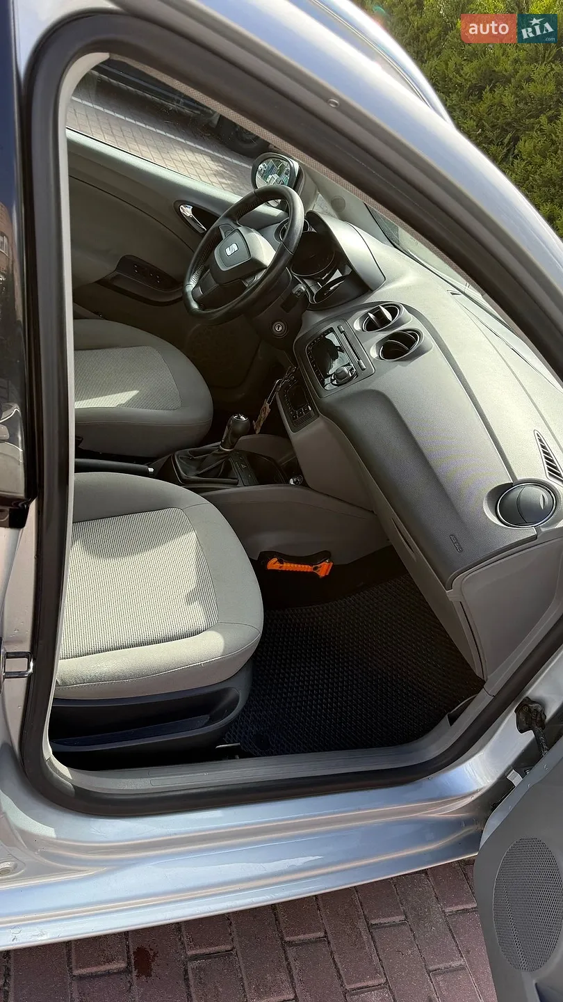 2012 SEAT Ibiza - мініатюра 10