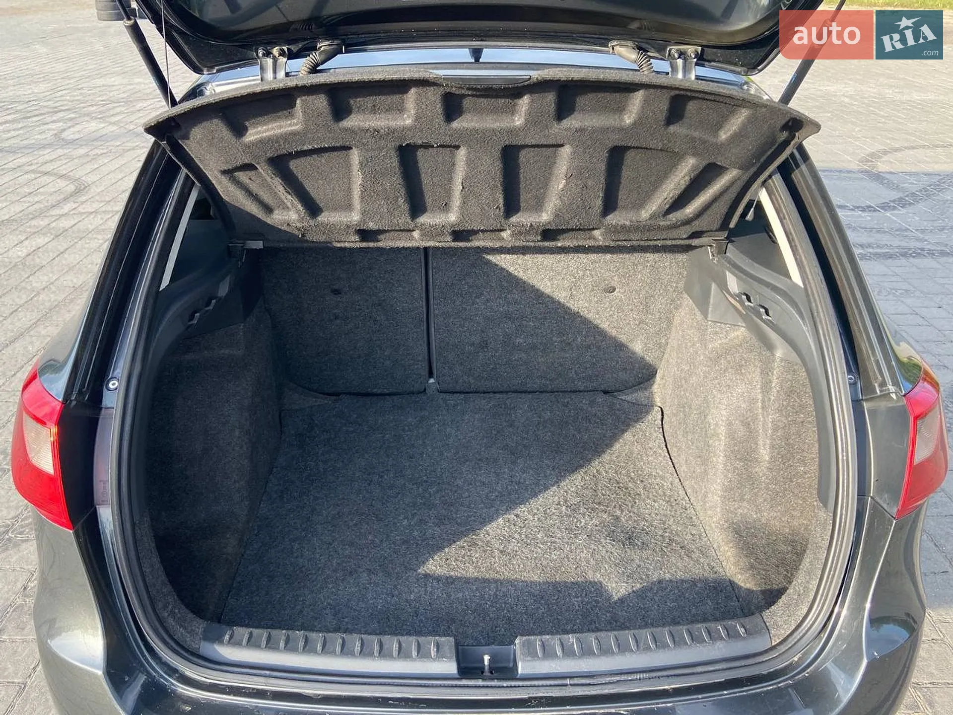 2010 SEAT Ibiza - мініатюра 18
