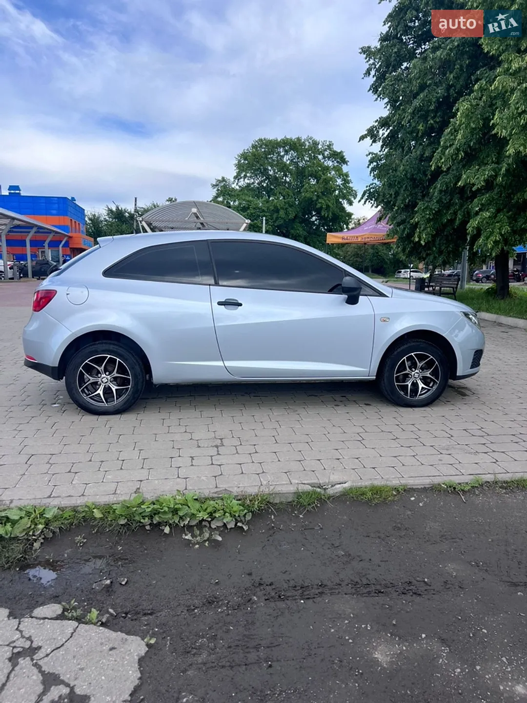 2010 SEAT Ibiza - мініатюра 3