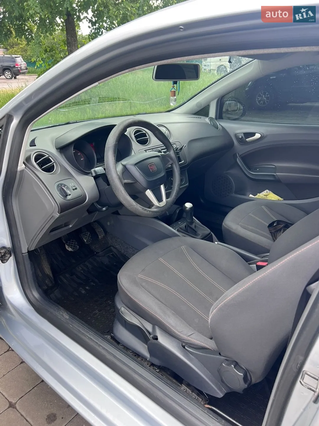 2010 SEAT Ibiza - мініатюра 9