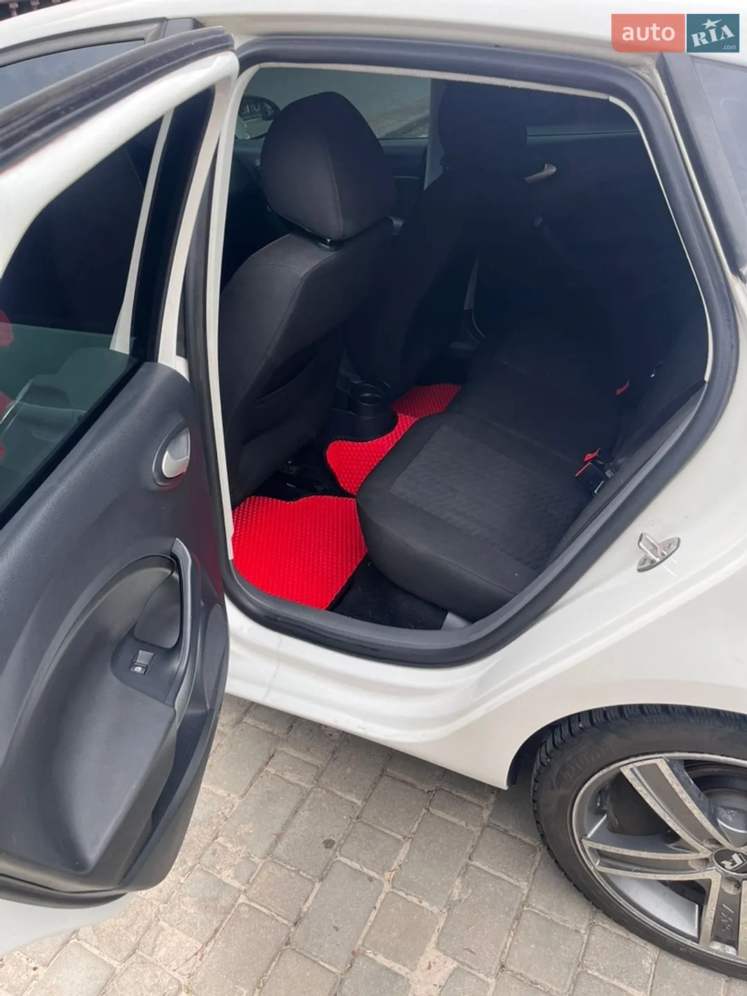 2010 SEAT Ibiza - мініатюра 50