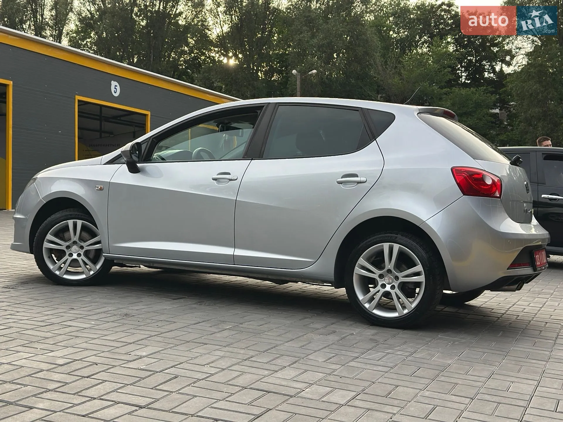 2010 SEAT Ibiza - мініатюра 18