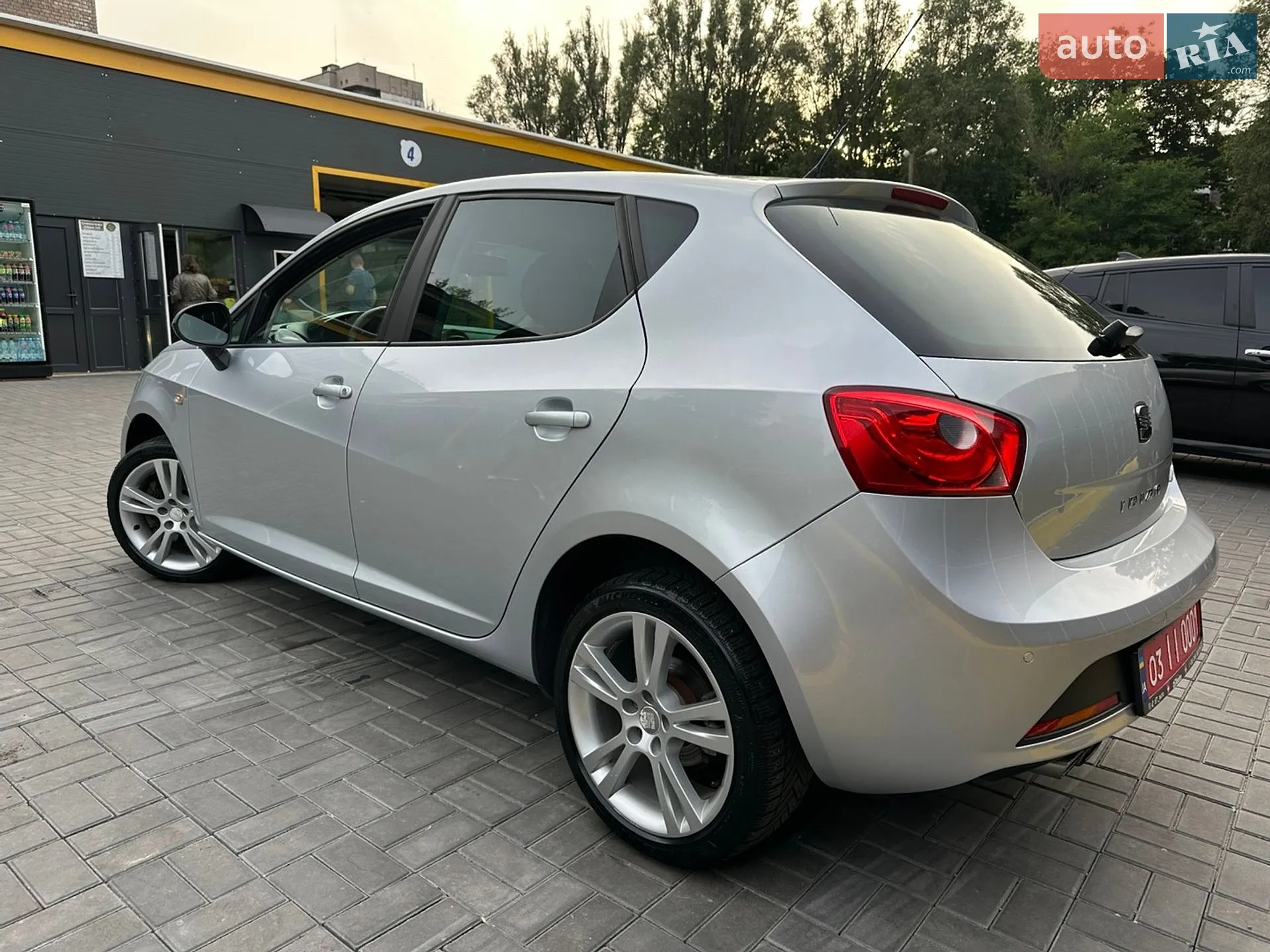 2010 SEAT Ibiza - мініатюра 23