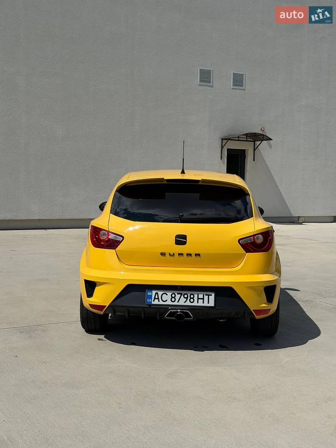 2010 SEAT Ibiza - мініатюра 8