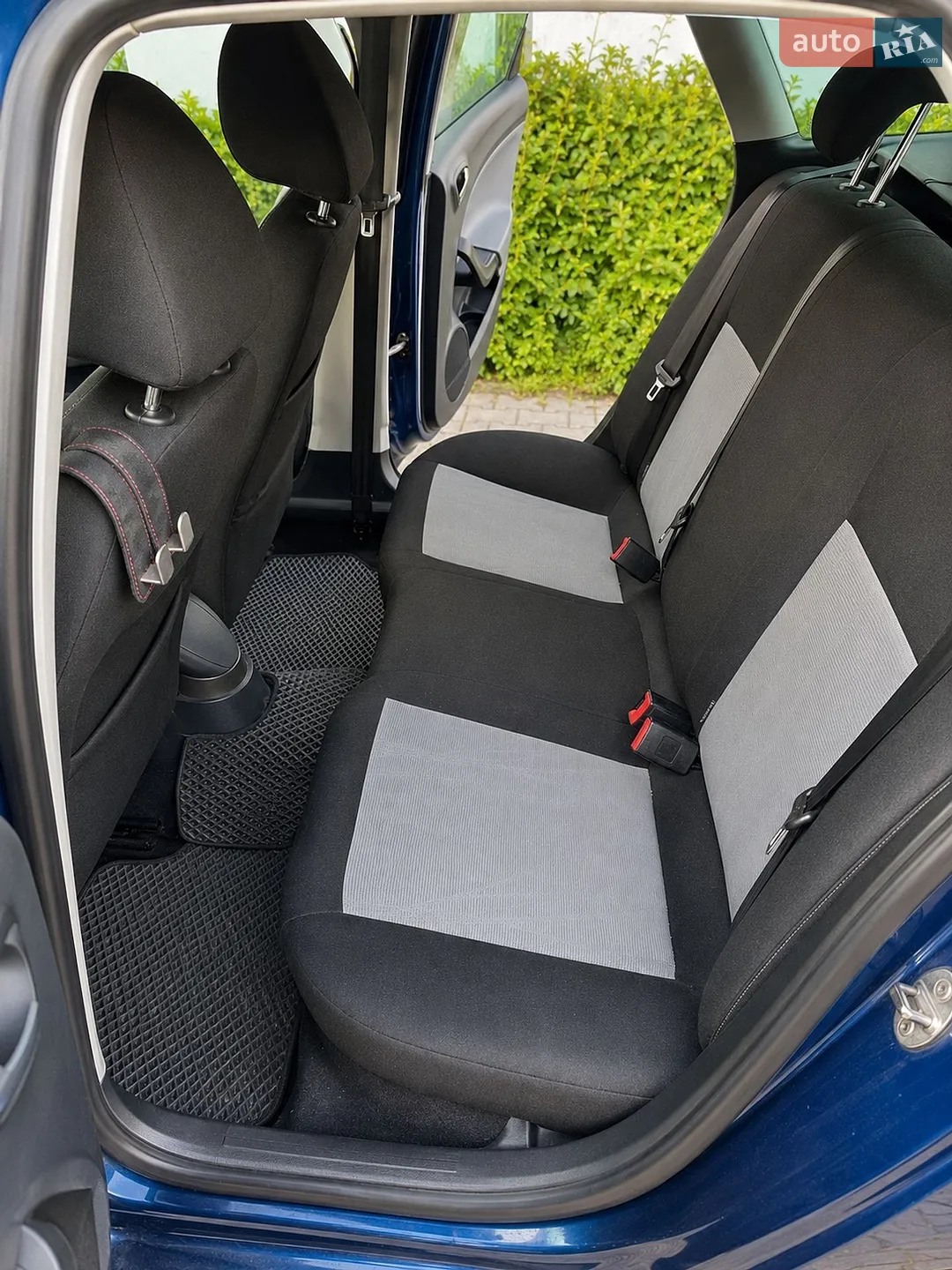 2012 SEAT Ibiza - мініатюра 9