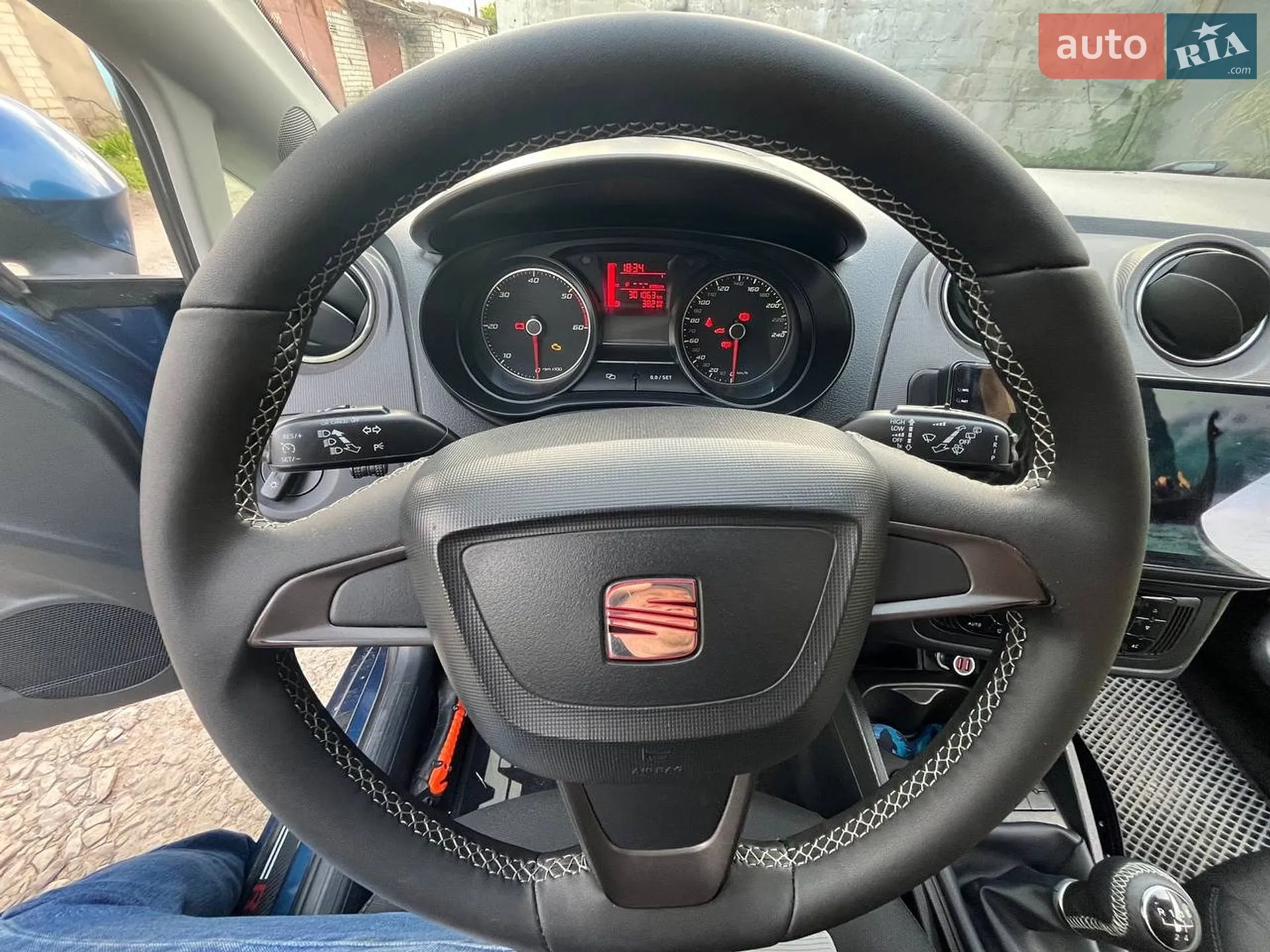 2012 SEAT Ibiza - мініатюра 14