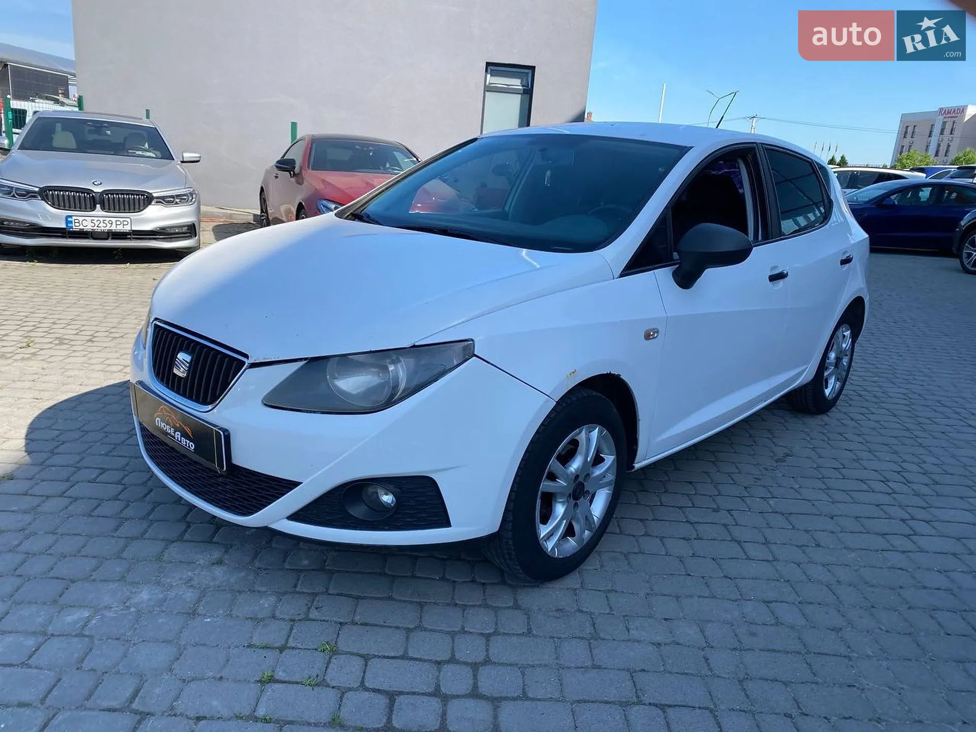 2011 SEAT Ibiza - мініатюра 3