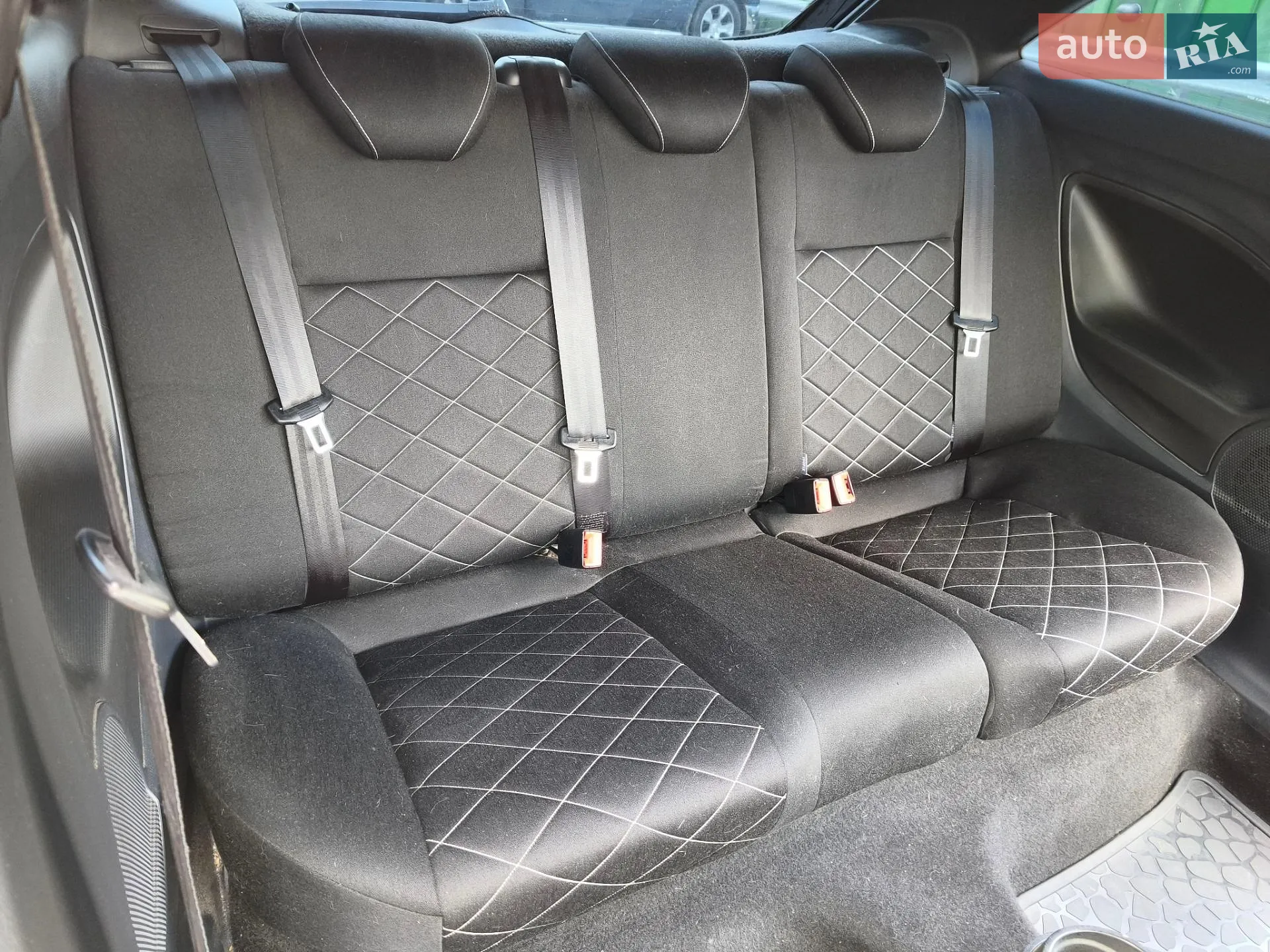 2012 SEAT Ibiza - мініатюра 13