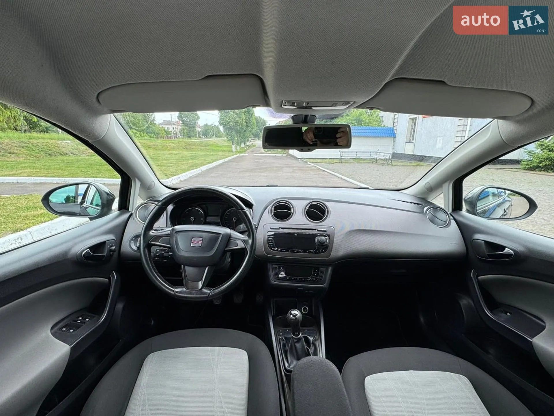 2012 SEAT Ibiza - мініатюра 15