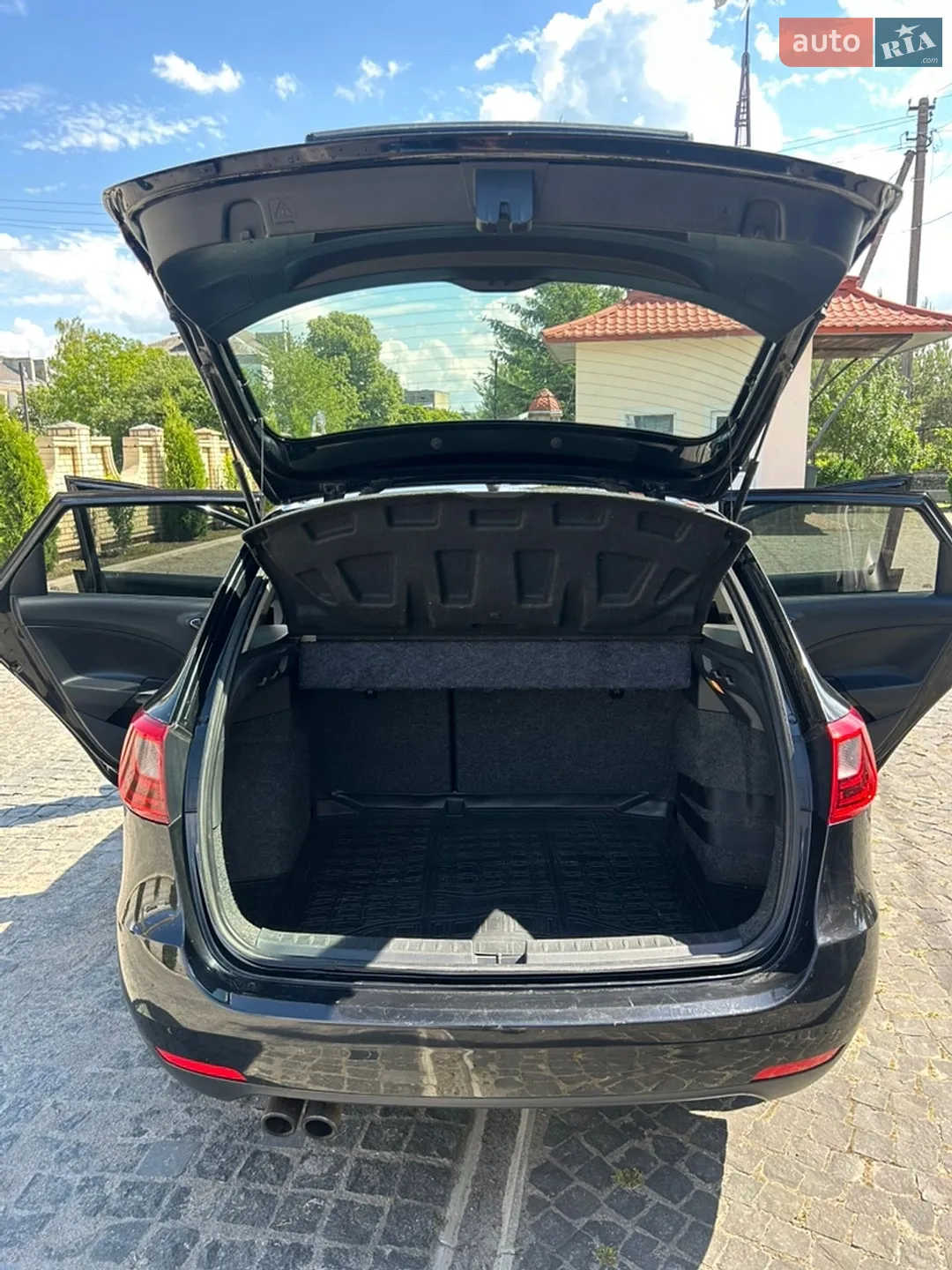 2012 SEAT Ibiza - мініатюра 11