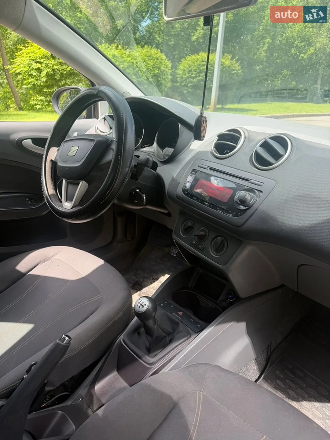 2010 SEAT Ibiza - мініатюра 8
