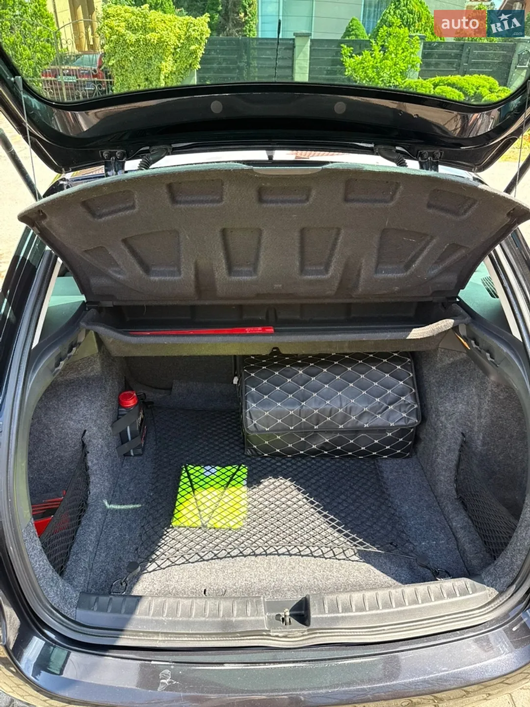 2010 SEAT Ibiza - мініатюра 10