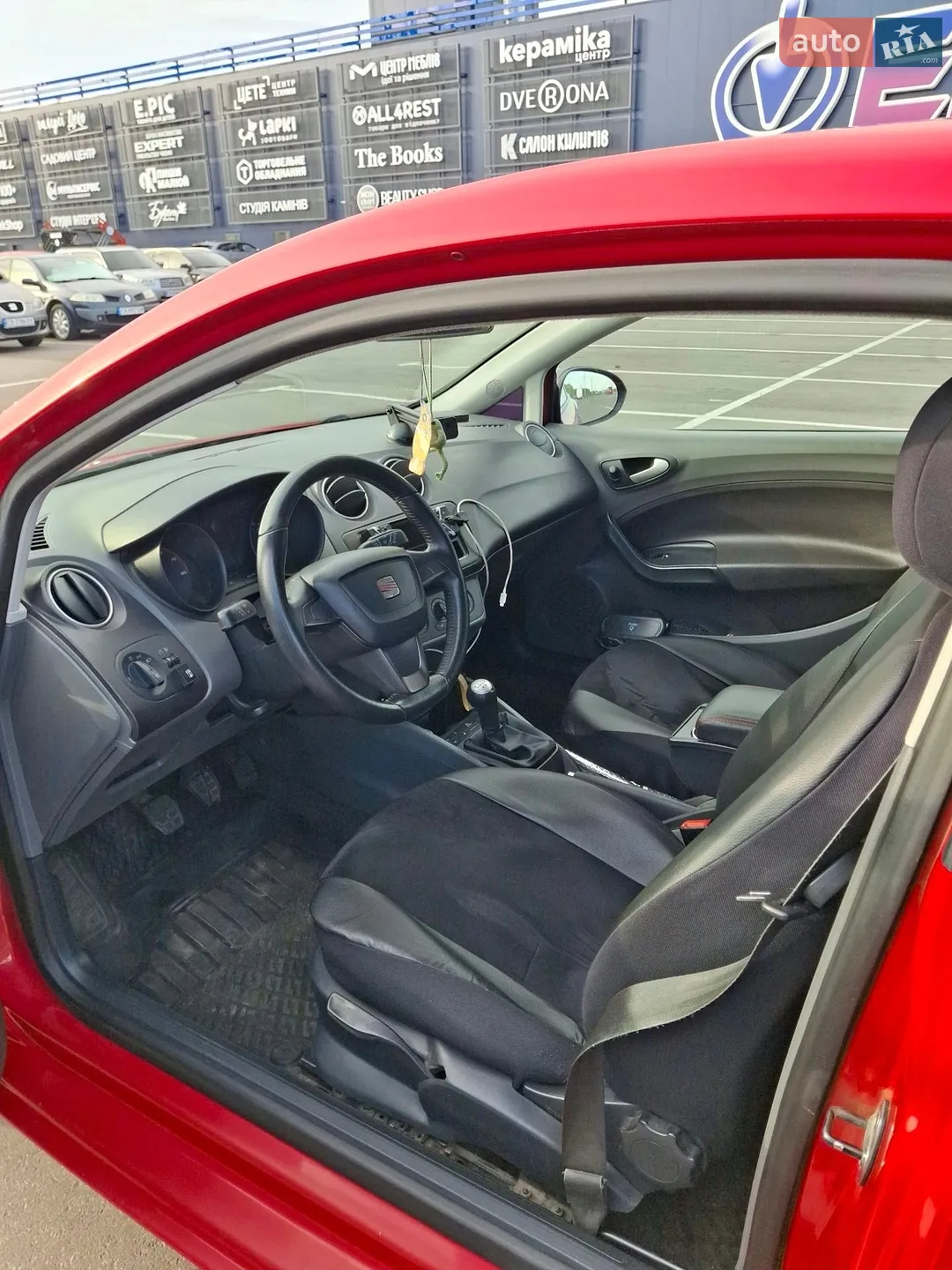 2011 SEAT Ibiza - мініатюра 9