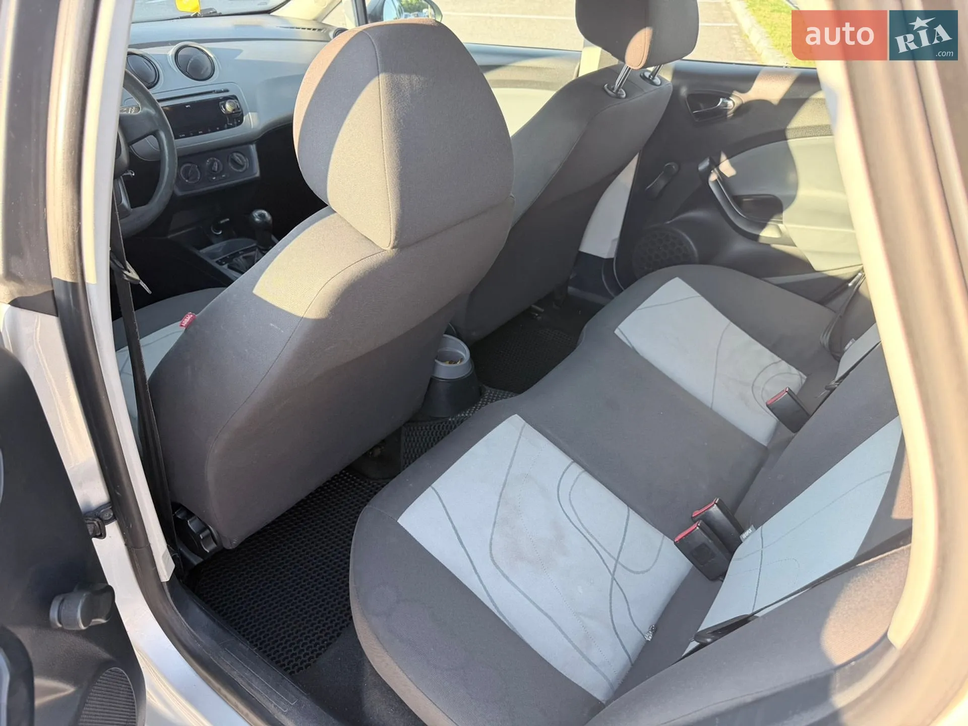 2012 SEAT Ibiza - мініатюра 17