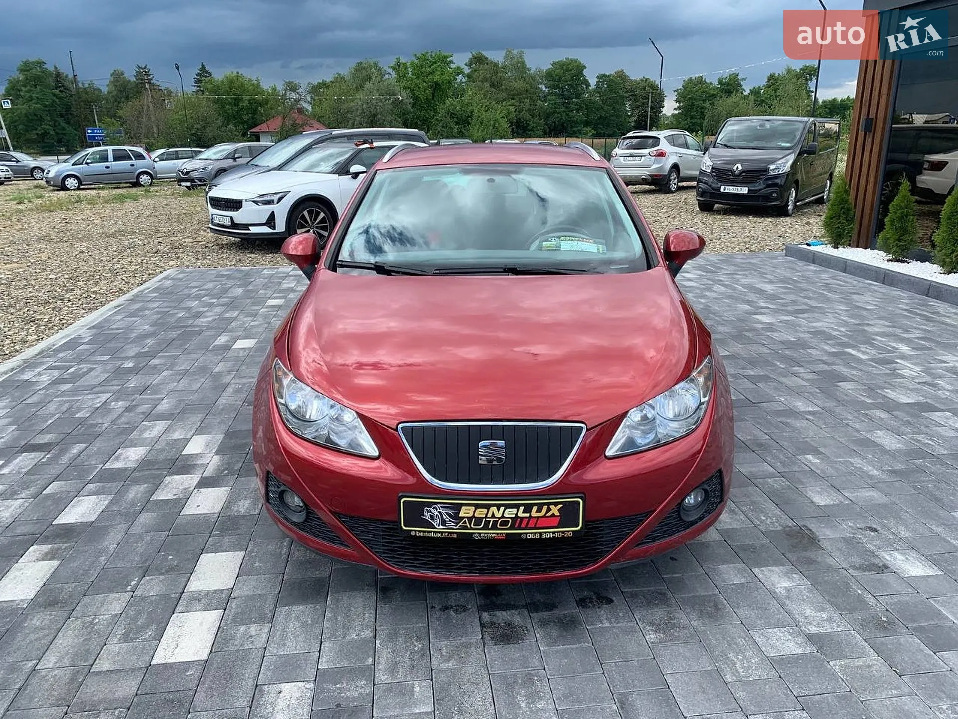 2011 SEAT Ibiza - мініатюра 2