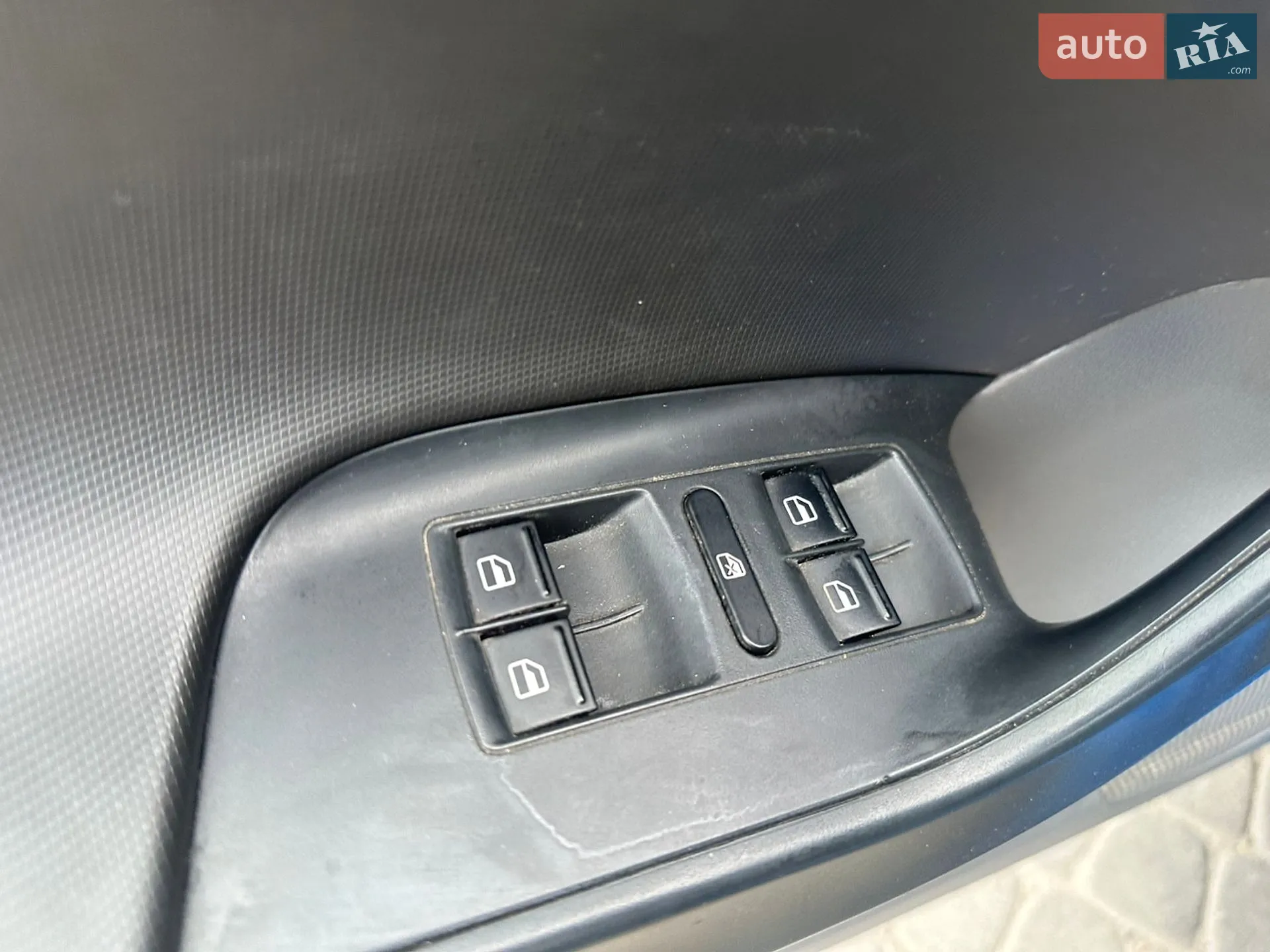 2011 SEAT Ibiza - мініатюра 12