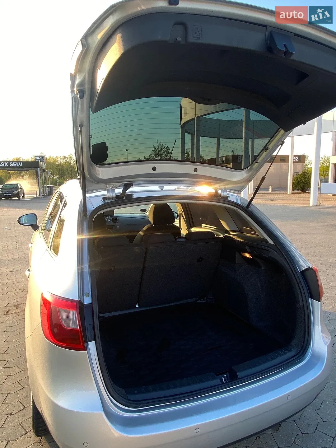 2015 SEAT Ibiza - мініатюра 6