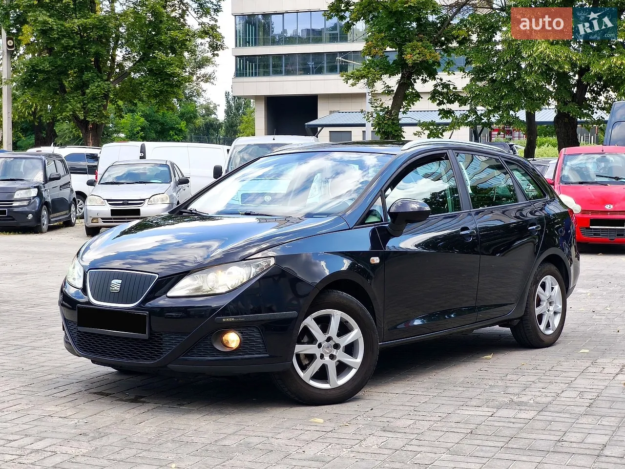 2011 SEAT Ibiza - мініатюра 20