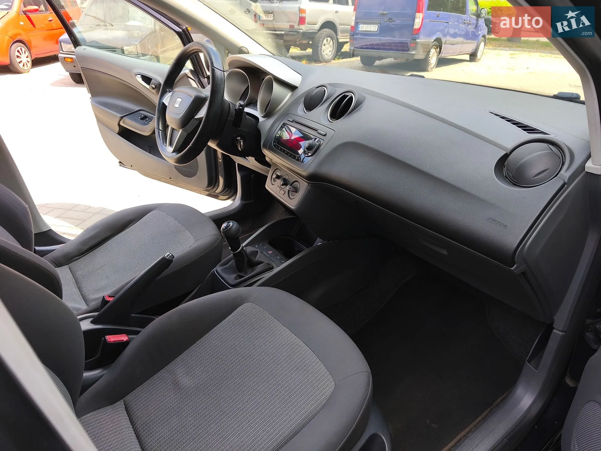 2010 SEAT Ibiza - мініатюра 14