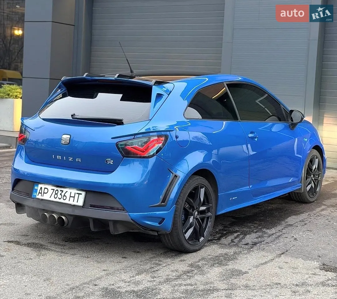 2010 SEAT Ibiza - мініатюра 11