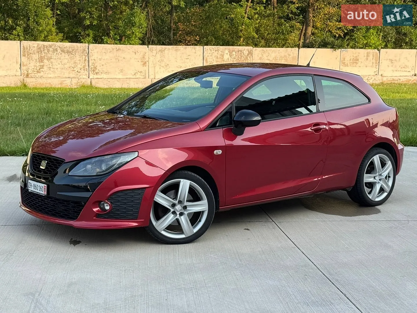 2011 SEAT Ibiza - мініатюра 3