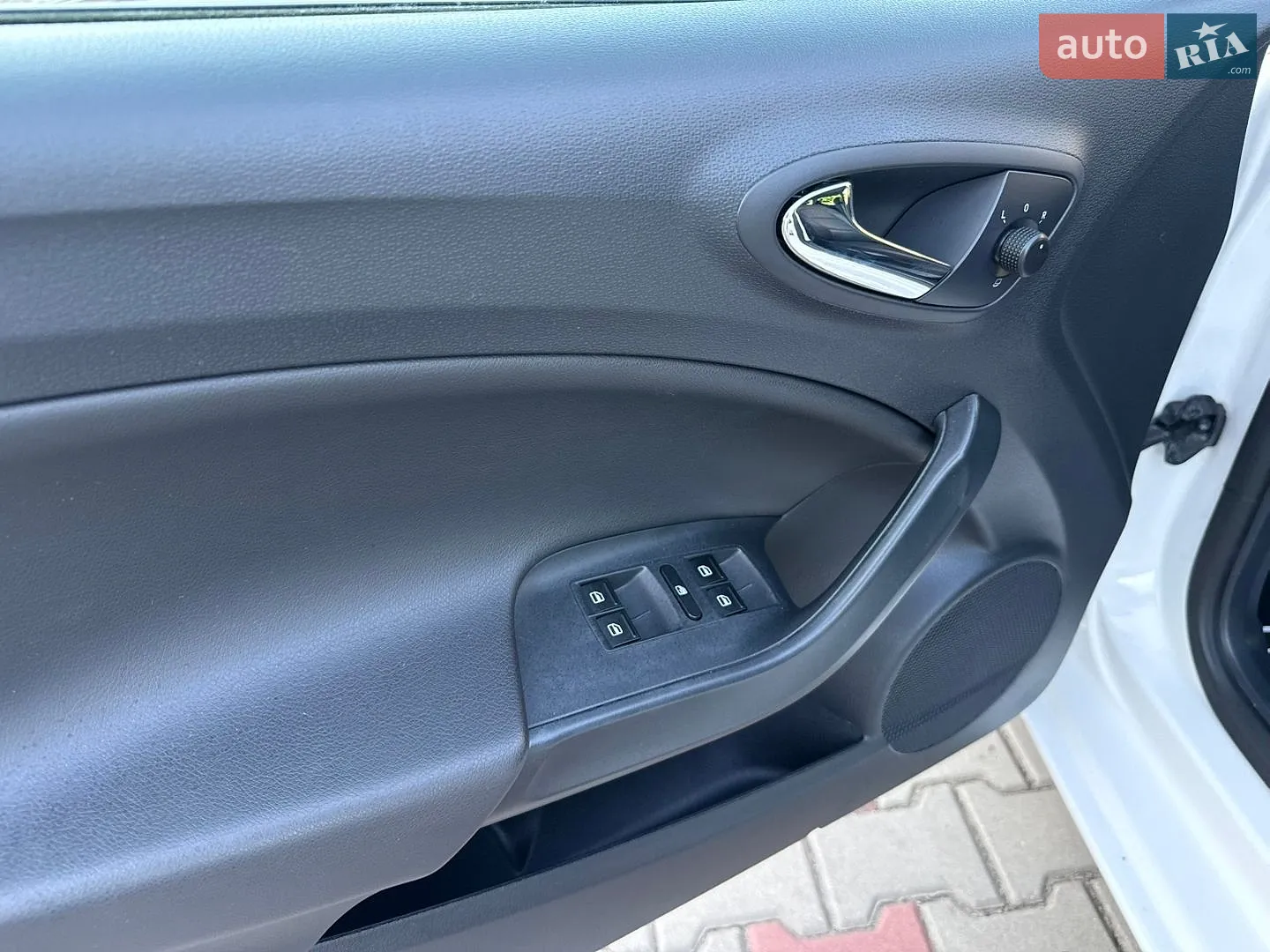 2011 SEAT Ibiza - мініатюра 18